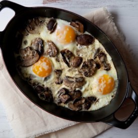 Baked Eggs with Mushrooms