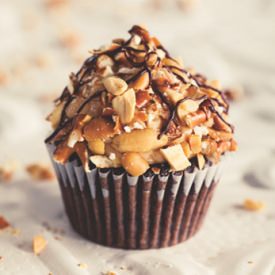 Chocolate Peanut Pretzel Cupcakes