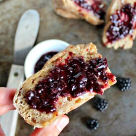 Slow Cooker Blackberry Jam