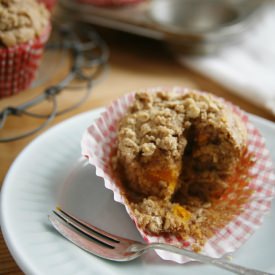 Spiced Pumpkin Crumble Muffins