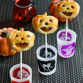 Pumpkin Meat Pie Pops