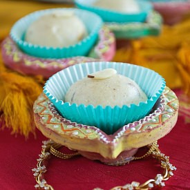 Rava Laddu