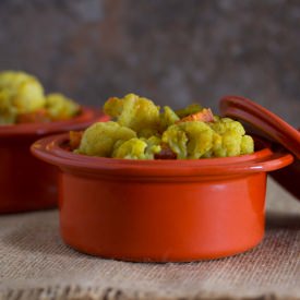 Golden Cauliflower with Plum Tomato
