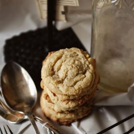 Coconut Macadamia Nut Cookies