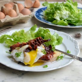 Poached Eggs & Bacon on Sourdough
