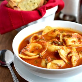 15 Minute Tomato Basil Soup