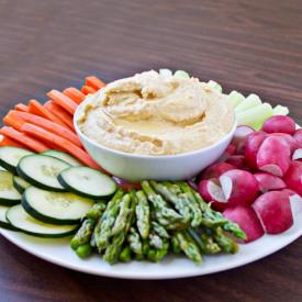 Hummus with Garlic and Lemon