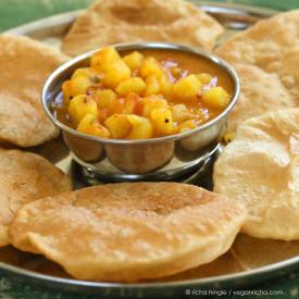Poori Aloo