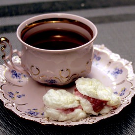 Strawberry Jam Meringue Treats
