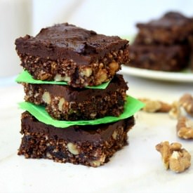 Walnut and Oat Brownies