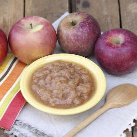 Slow Cooker Maple Applesauce