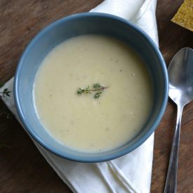 Roasted Cauliflower Soup