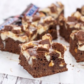 Snickers Cheesecake Brownies