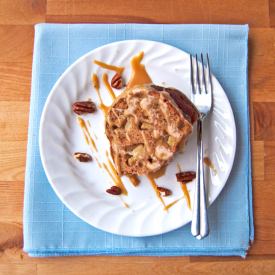 Skinny Apple Cake w/ Caramel Sauce