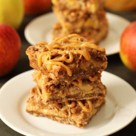Caramel Apple Streusel Bars