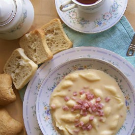 Macaroni and Cheese Soup with Ham
