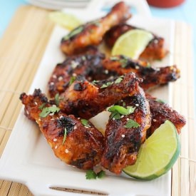 Baked Honey-Sriracha Chicken Wings
