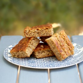 Banana Oatmeal Snack Cake