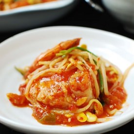 Agujjim (Spicy Braised Monkfish)
