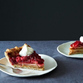 Gingered Cranberry-Pear Pie