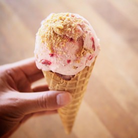 Cranberry Cheesecake Ice Cream