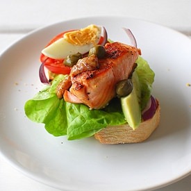 Grilled Salmon Sandwich