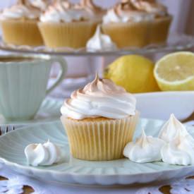 Lemon Meringue Cupcakes