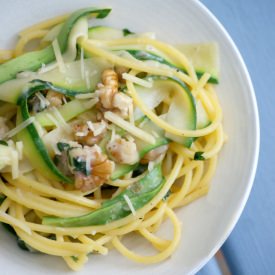 Spaghetti with Zucchini and Walnuts