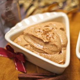 Guilt Free Pumpkin Cheesecake Dip