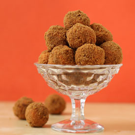 Pumpkin Gingerbread Truffles