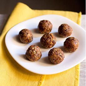 Dry Fruit Ladoo