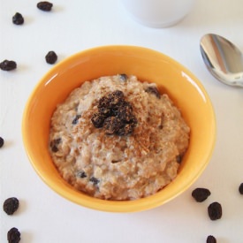 Cinnamon Raisin Protein Oatmeal