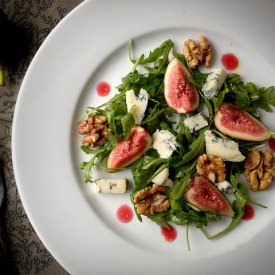 Fig and Gorgonzola Salad