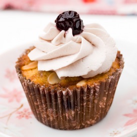 Amarena Cupcakes