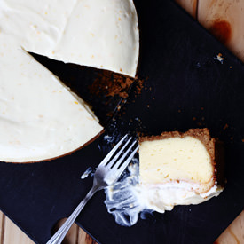 Cheesecake with Sour Cream Topping
