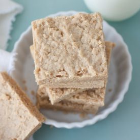 Soft Baked Peanut Butter Bars