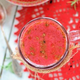 Beetroot Soup with Apples