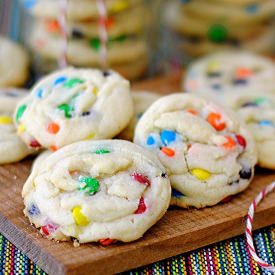 Amish Sugar Cookies with M&M’s