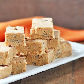 White Chocolate Pumpkin Fudge