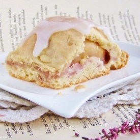 Apple Pie with Cheese
