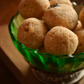 Rava laddu