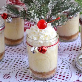 Holiday Eggnog Cheesecake in a Jar