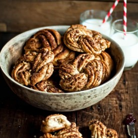 Mini Cinnamon Wreaths