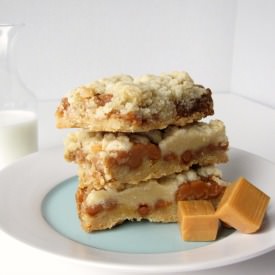 Crockpot Salted Caramel Cookie Bars