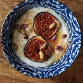 Caramelized Figs with Greek Yogurt