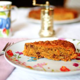 Persian carrot cake