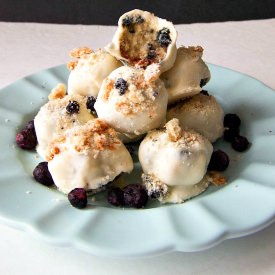 Blueberry Cheesecake Bites