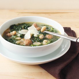 Kale, Sausage, and White Beans Soup