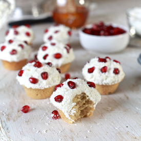 Mini Honey Coconut Cakes