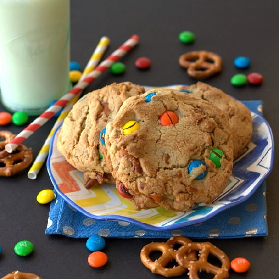 Browned Butter M&M Pretzel Cookies